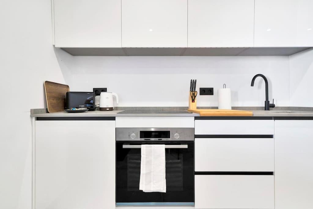 Apartment Moderno Estudio Con Wifi En - Vistamar 16 Estudio Marbella